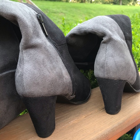 Black/Gray Boots - Picture 7 of 10